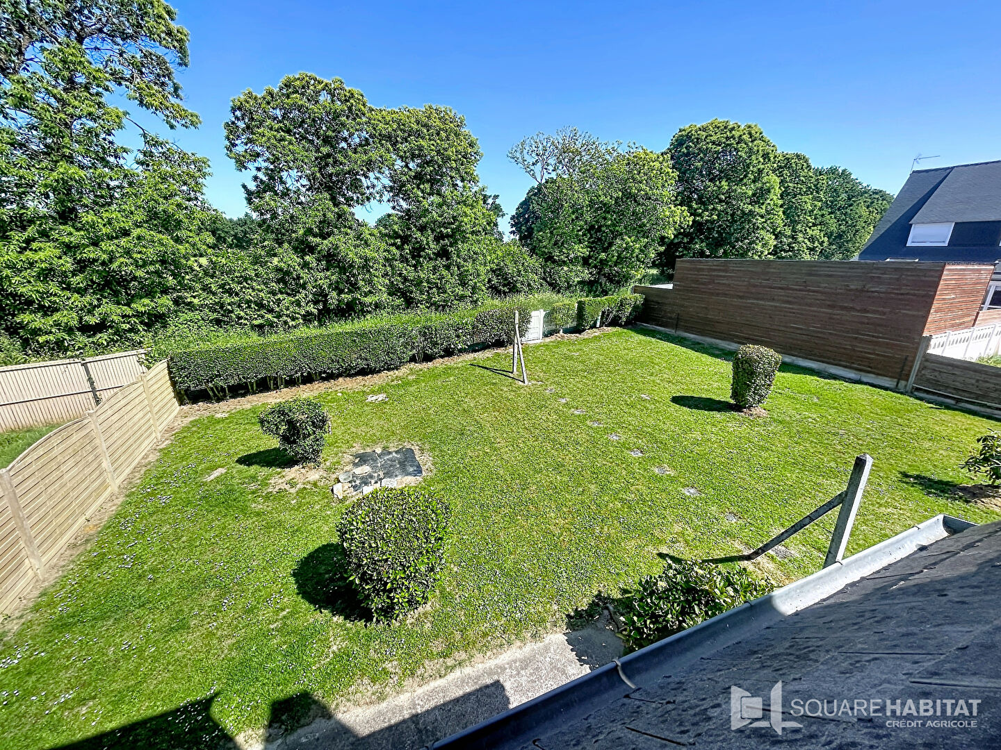 Maison commune de Trelivan côté DINAN environ 95 m2