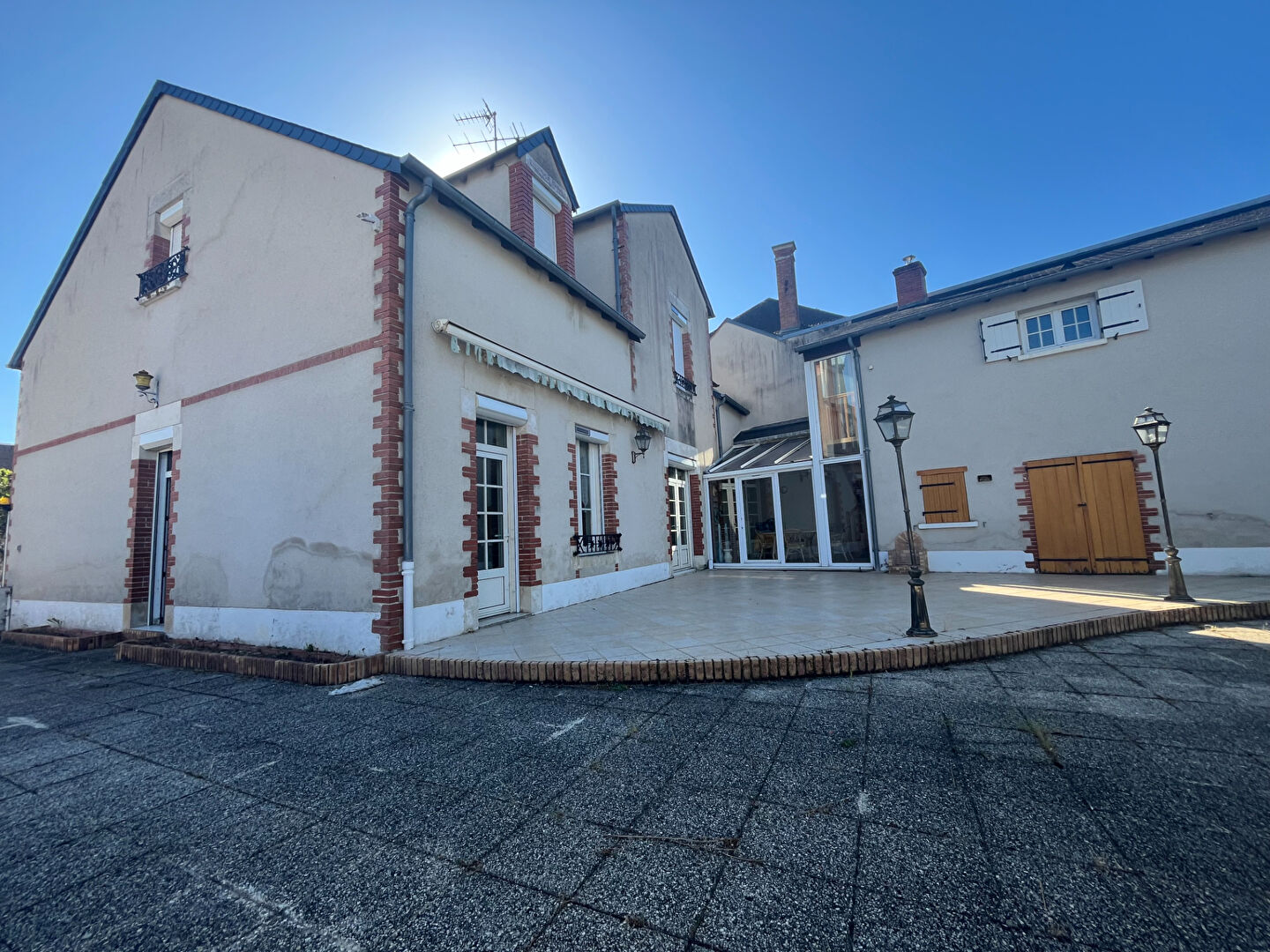 Maison Levet 7 pièce(s) 245 m²