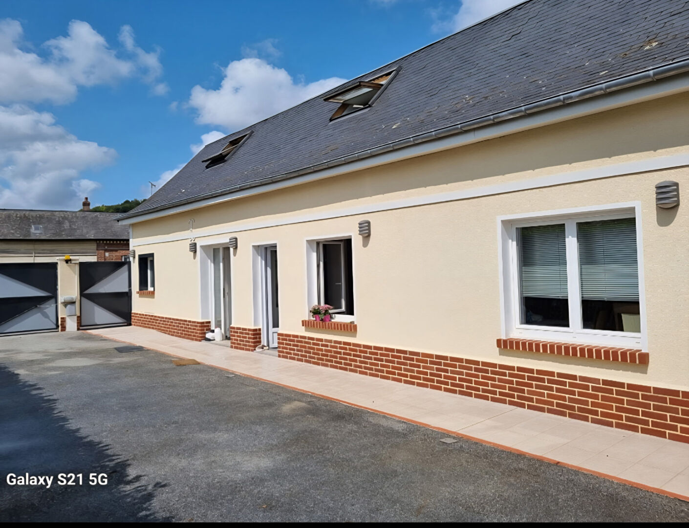 Longère entièrement rénovée à Torcy le petit, avec 3 chambres