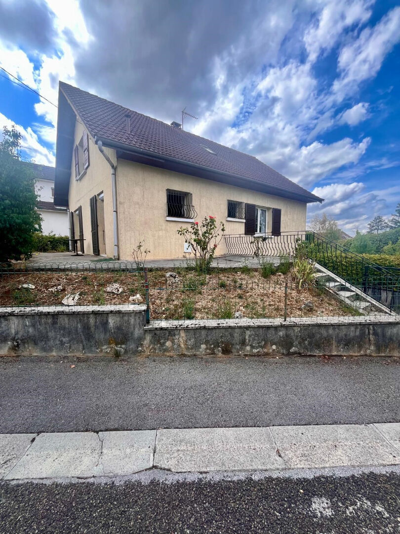 A VENDRE - MAISON POLIGNY - 150m²