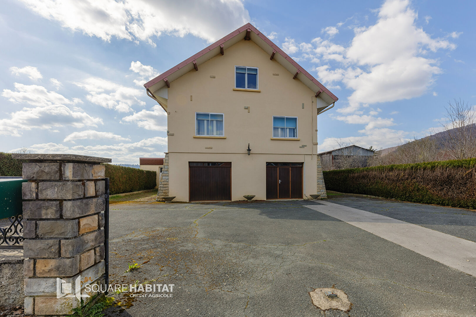 Maison Valonne 7 pièce(s) 137 m2