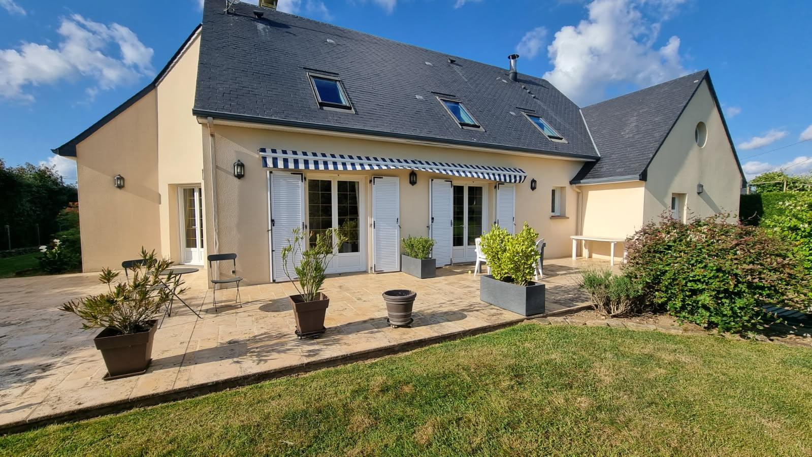 Maison 7 pièce(s) 153 m2
