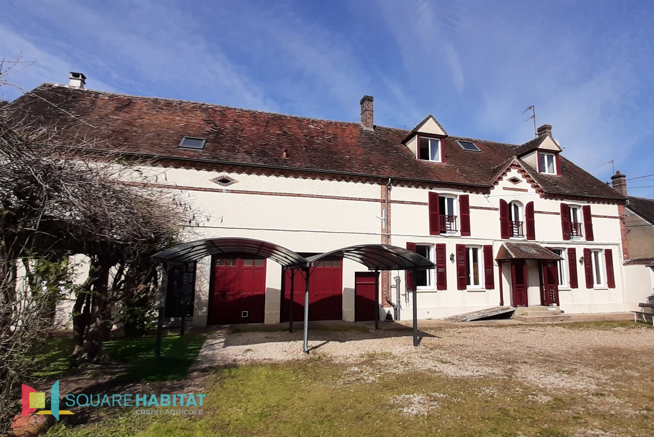 ETIGNY 89510 - ENSEMBLE IMMOBILIER