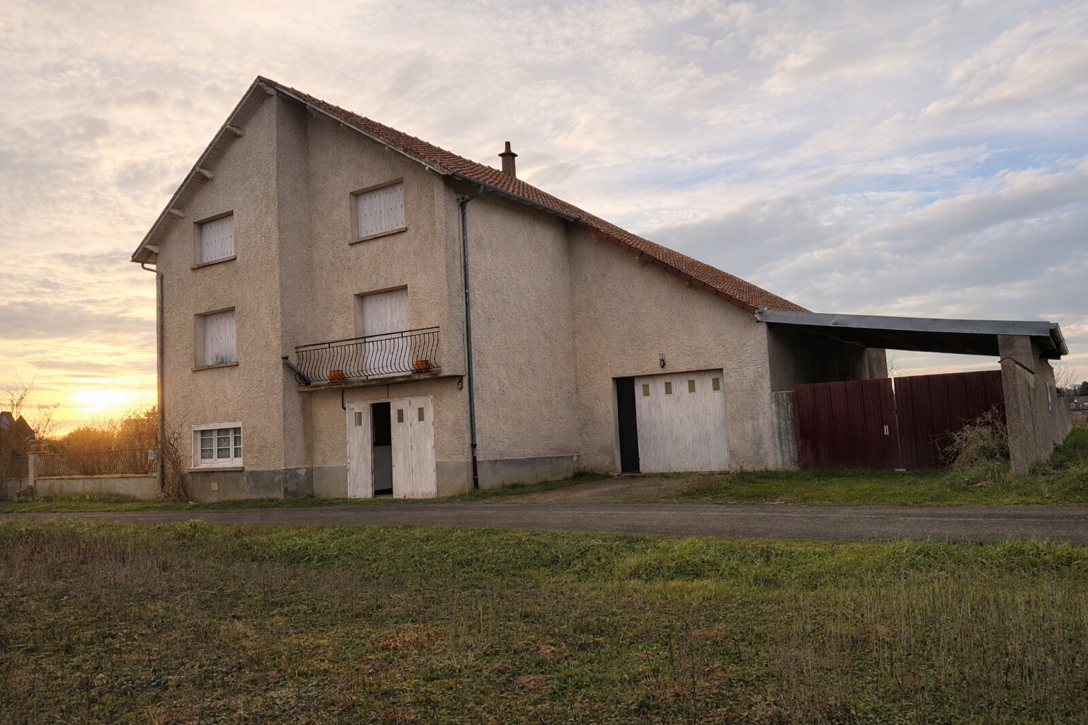 Maison THURÉ 7 pièce(s) 140 m²