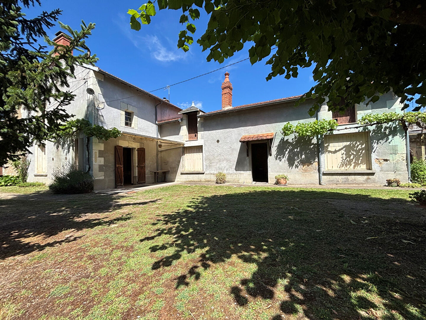 Maison Vouneuil Sur Vienne 4 pièce(s) 62.43m², mais possibilité d'espace habitable de100m²