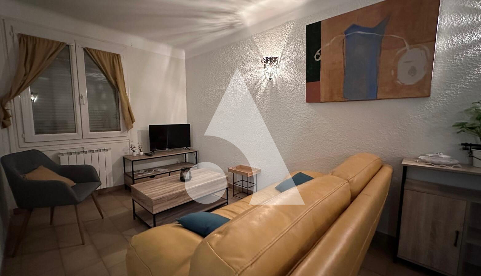 Photo REZ DE CHAUSSEE DE VILLA TYPE 2 MEUBLE AVEC JARDIN PRIVATIF ET TERRASSE image 4/6