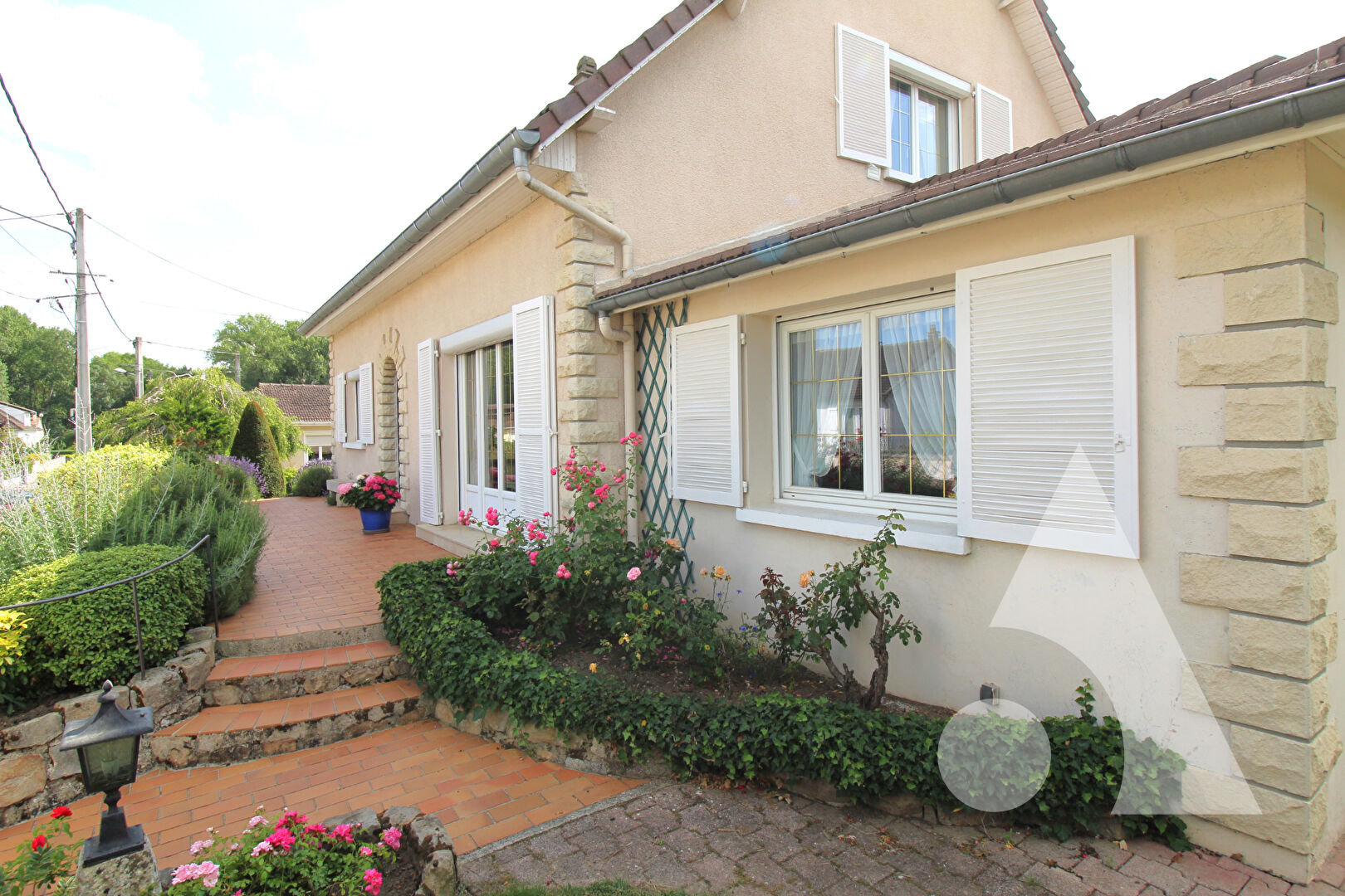 Agence immobilière de Stéphane Plaza Immobilier Estrées-Saint-Denis