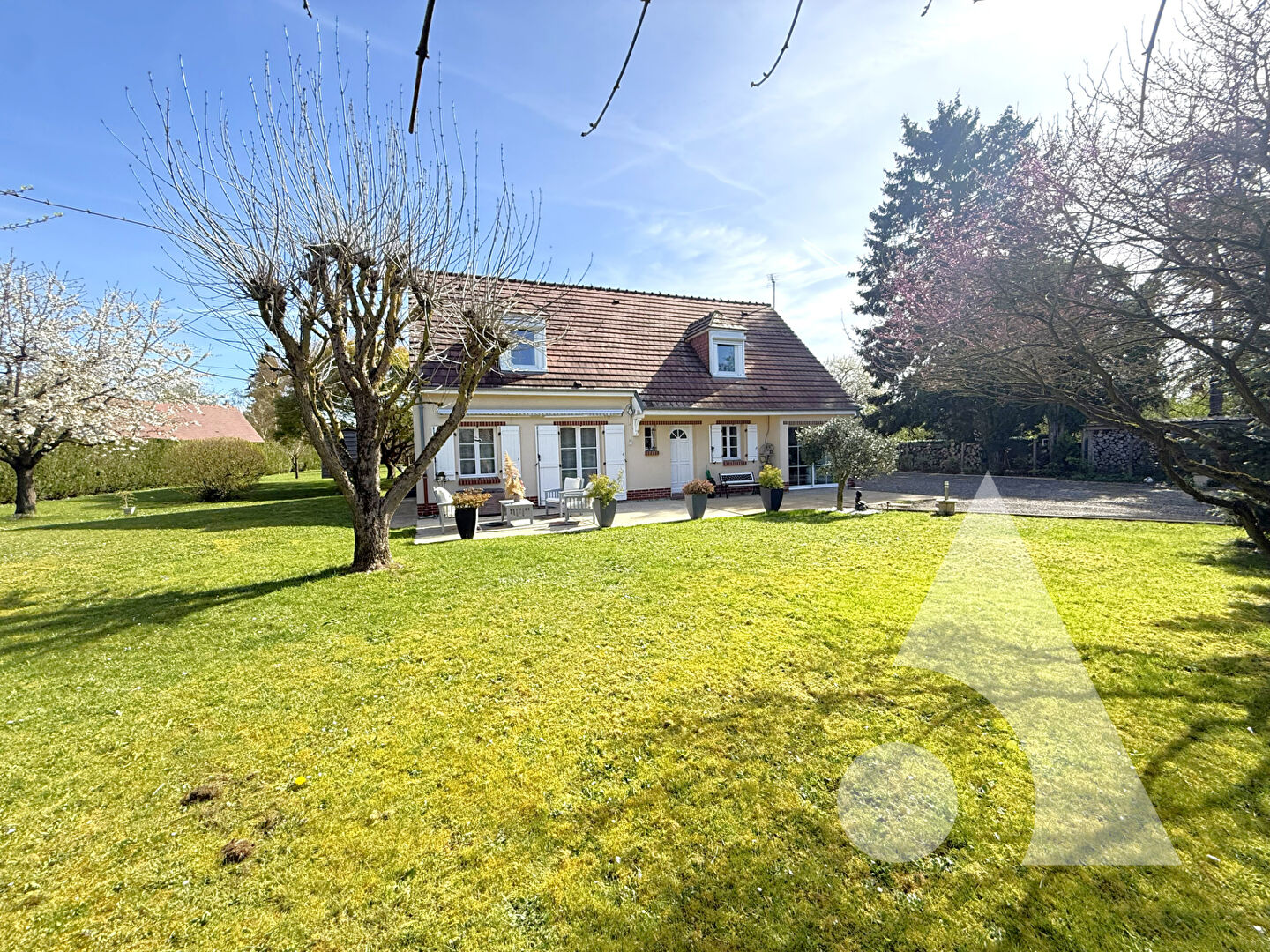 Agence immobilière de Stéphane Plaza Immobilier Estrées-Saint-Denis