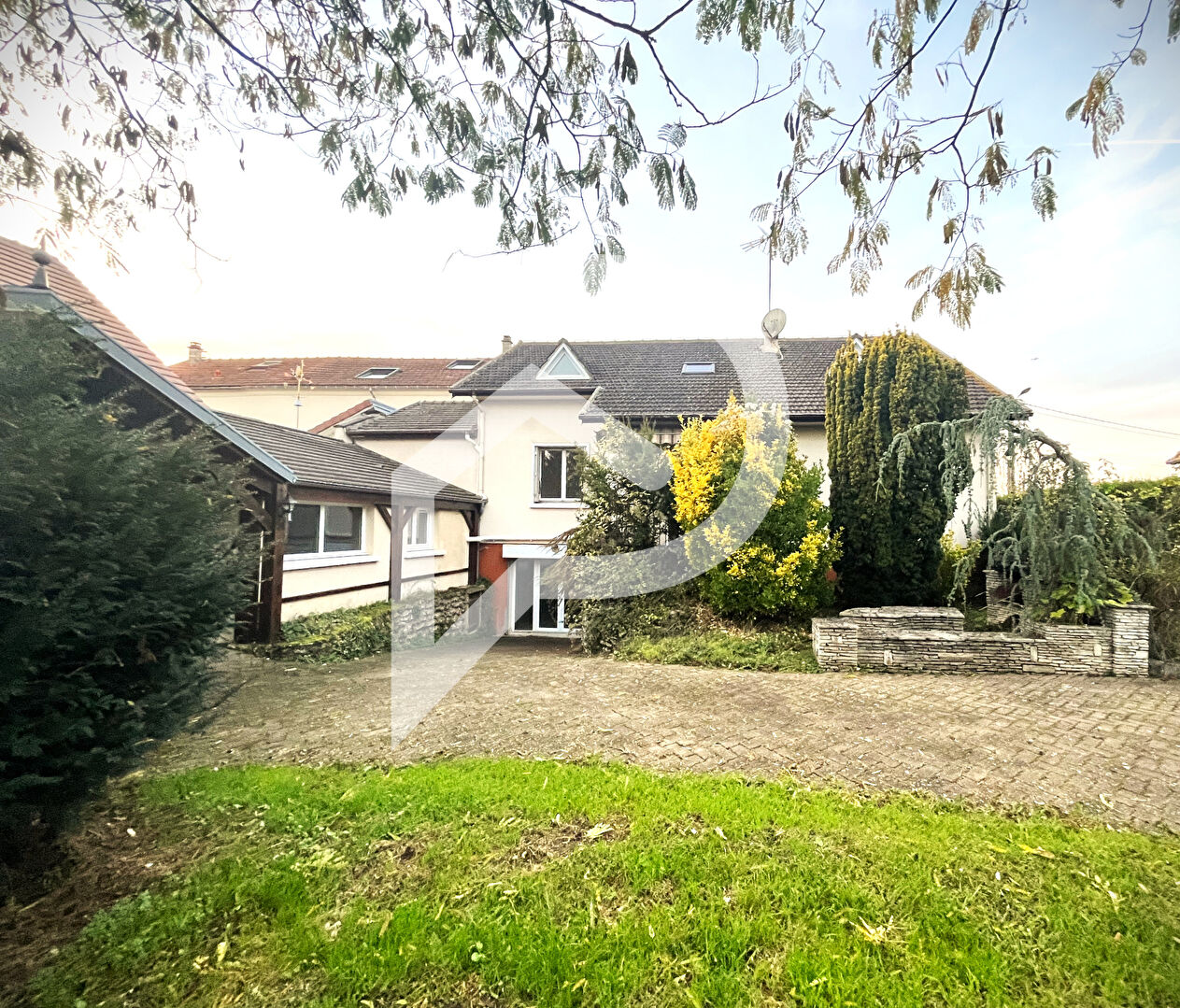 Pavillon traditionnel 129 M² PENCHARD