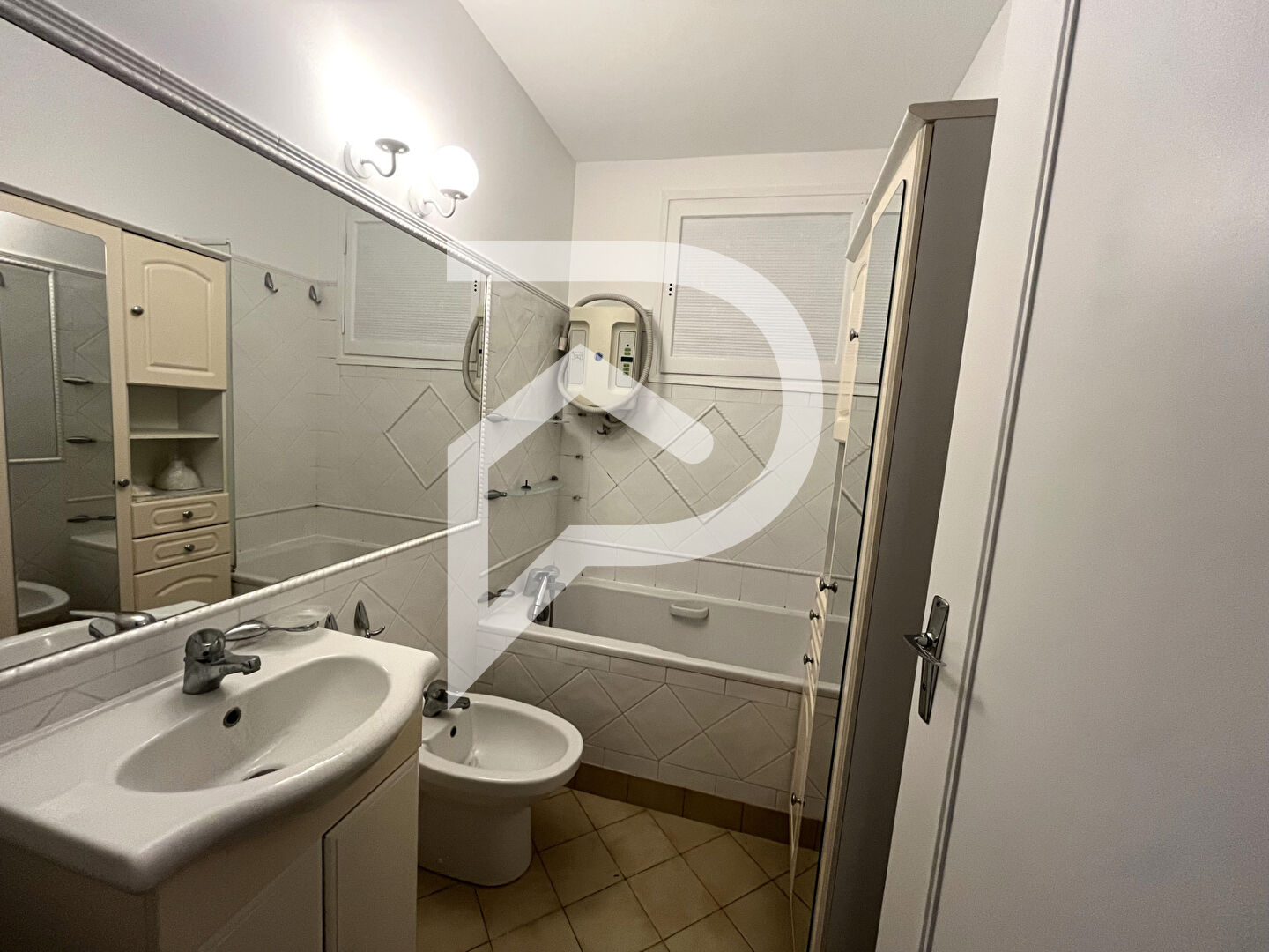 Photo Pavillon traditionnel 195 M² PENCHARD image 6/6