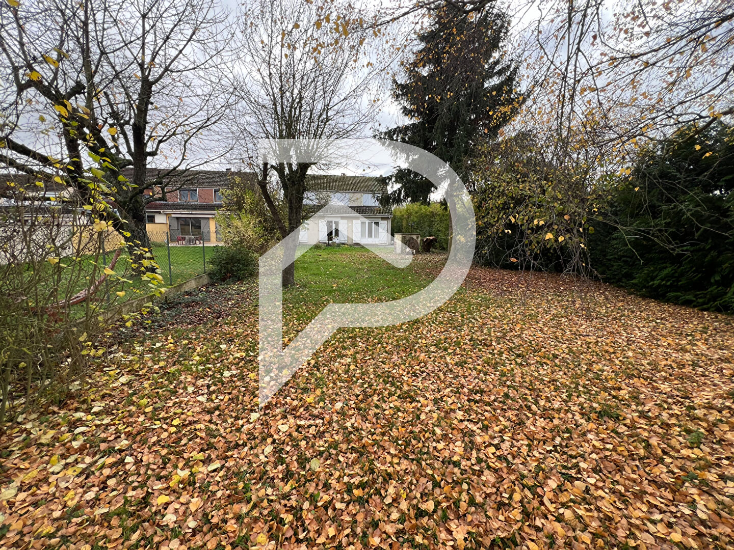 Photo Pavillon 4 chambres avec jardin image 2/6