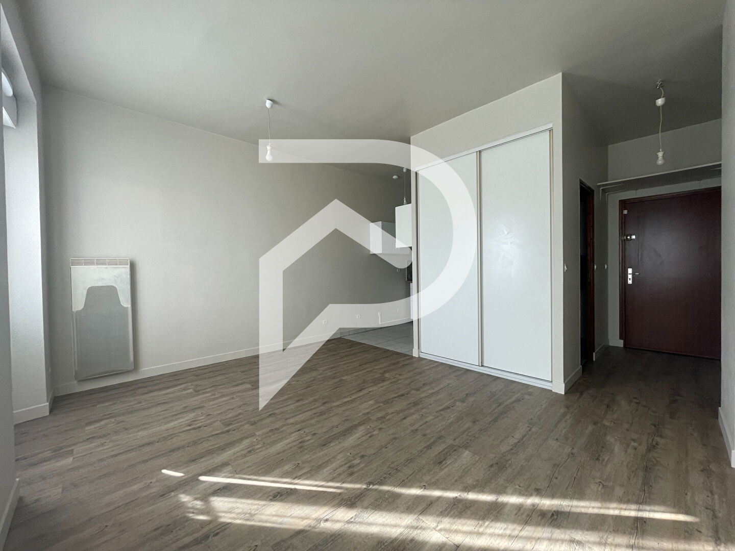 APPARTEMENT ST SOUPPLETS - 1 pièce - 28 m2