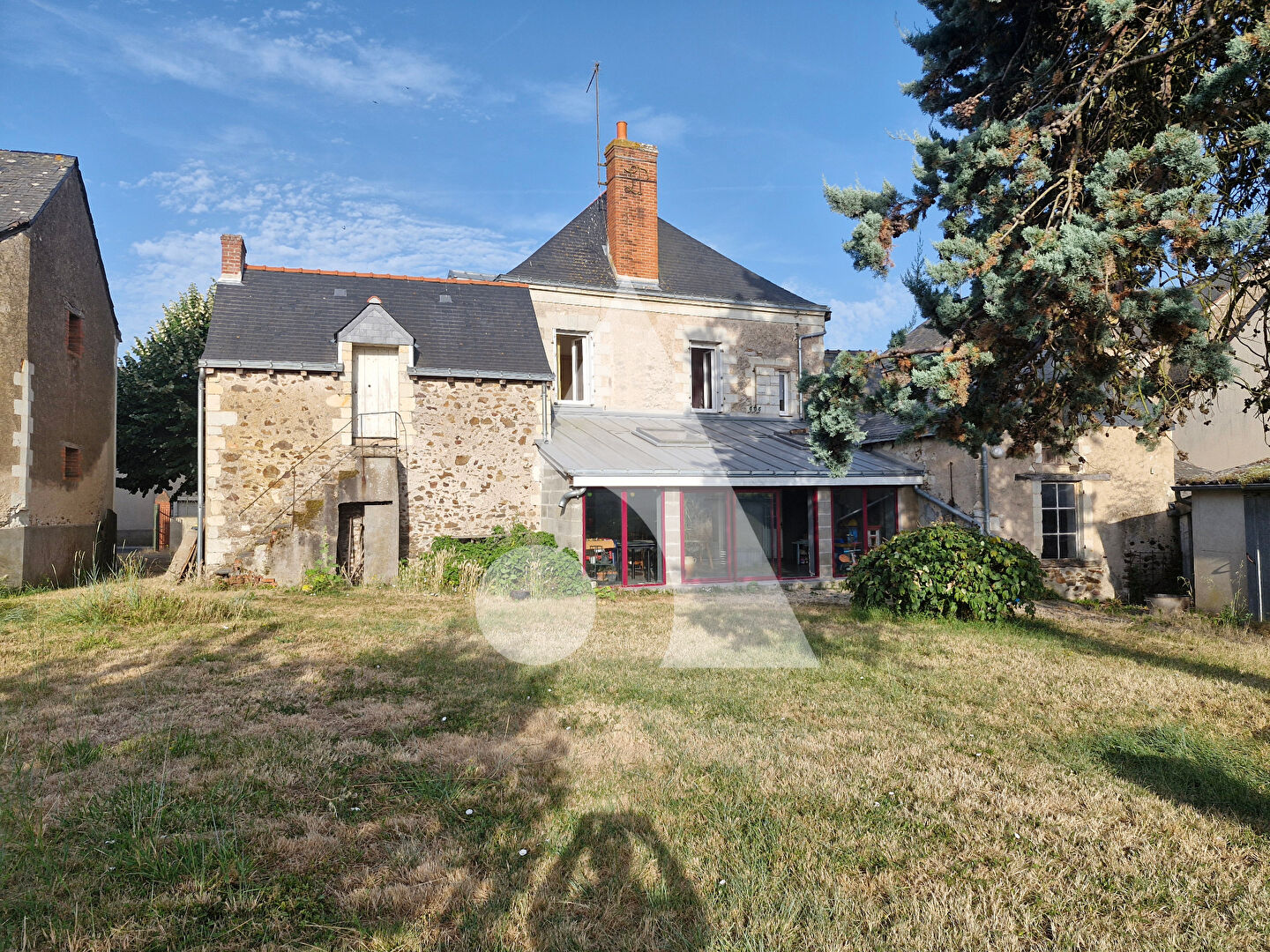Maison Moze Sur Louet 11 pièce(s) 280 m2