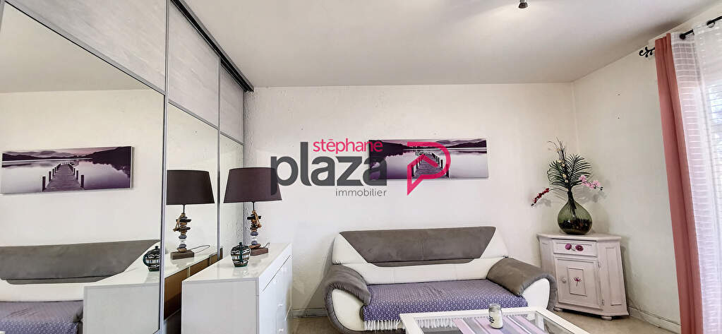 Photo Très grand STUDIO meublé de 38.20 m2 avec terrasse et place de parking image 5/6