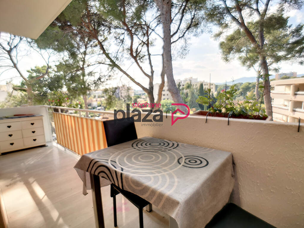 Photo Très grand STUDIO meublé de 38.20 m2 avec terrasse et place de parking image 6/6