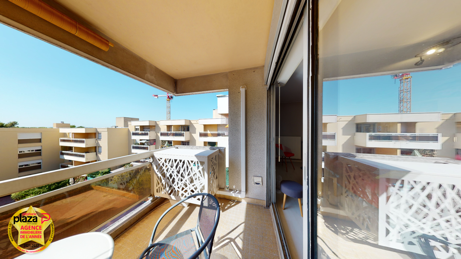 A LOUER: Appartement Marseille 1 pièce 34 m2 avec cave et place de parking en sous-sol