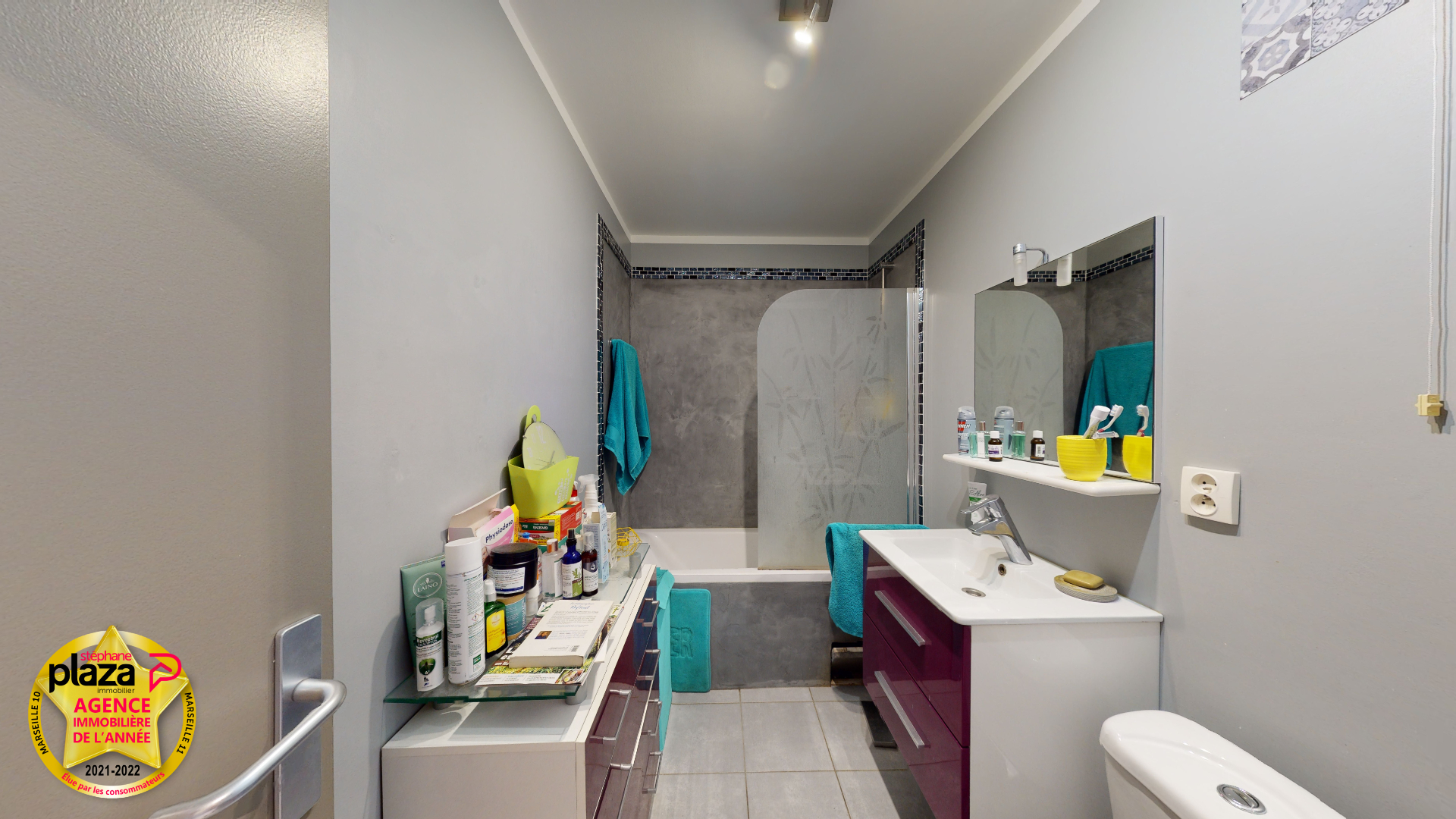 Photo A LOUER: Appartement Marseille 1 pièce 34 m2 avec cave et place de parking en sous-sol image 6/6