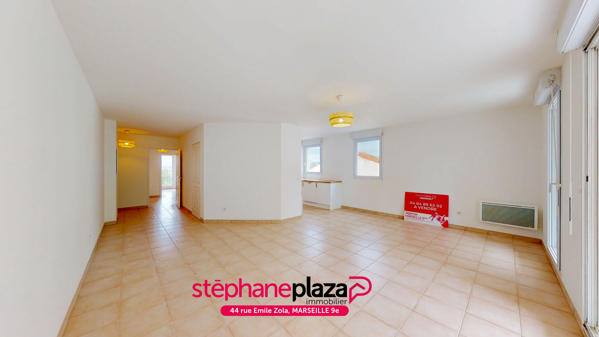 Photo À Vendre - MAXIME - Grand T4 avec terrasses - box double - les terrasses de sainte marguerite - 13009 - Sainte marguerite image 3/6