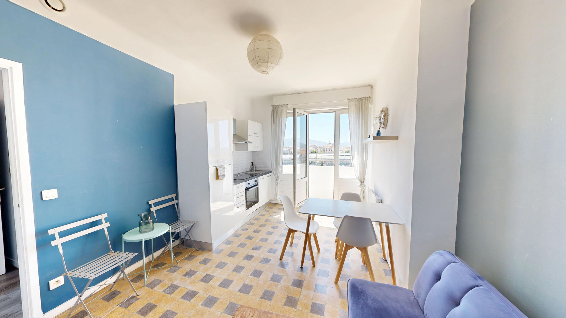 Photo Appartement à vendre - Marseille 13003 - rue honorat - appartement 2 pièces de - 45m² avec balcon et loggia image 5/6