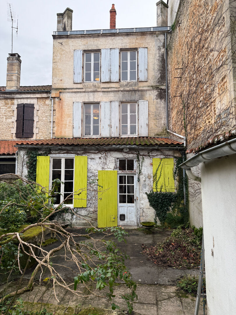 Photo Maison Angouleme 8 pièce(s) 173 m2 image 3/6