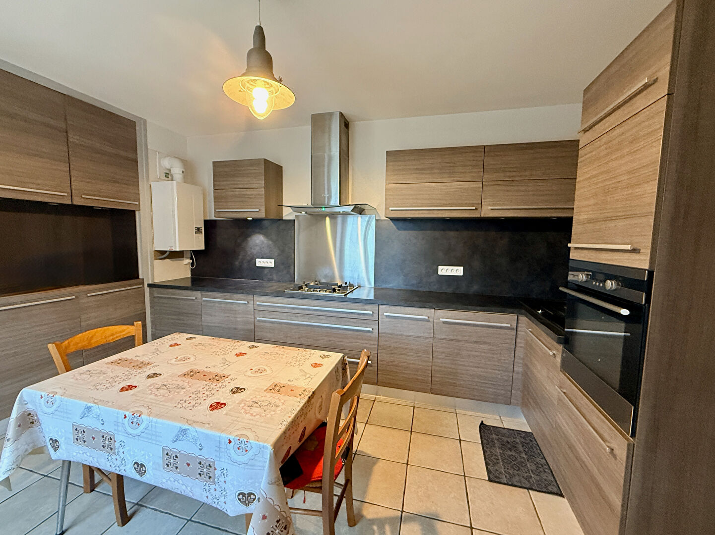 Photo Maison La Rochefoucauld En Angoumois 88m2 5 pièce(s) image 4/6