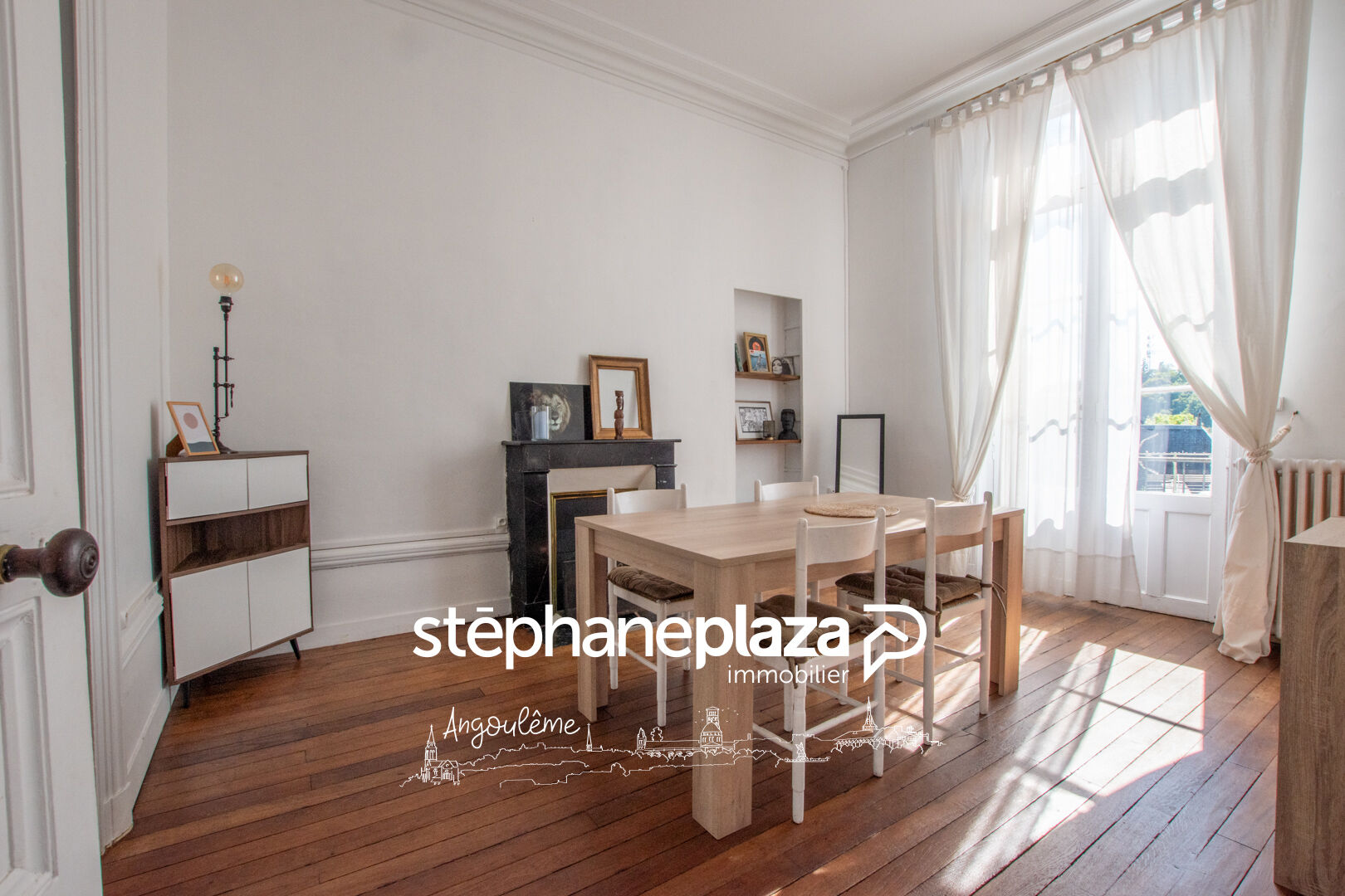 Photo Maison Angouleme 5 pièce(s) 122 m2 image 5/6