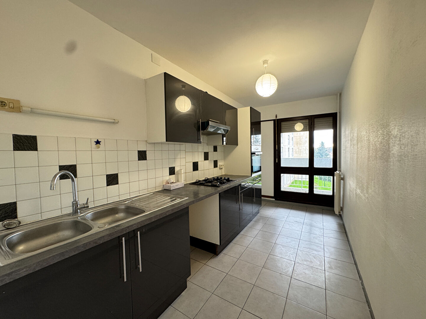 Photo Appartement Angouleme 3 pièce(s) 66 m2 image 3/6