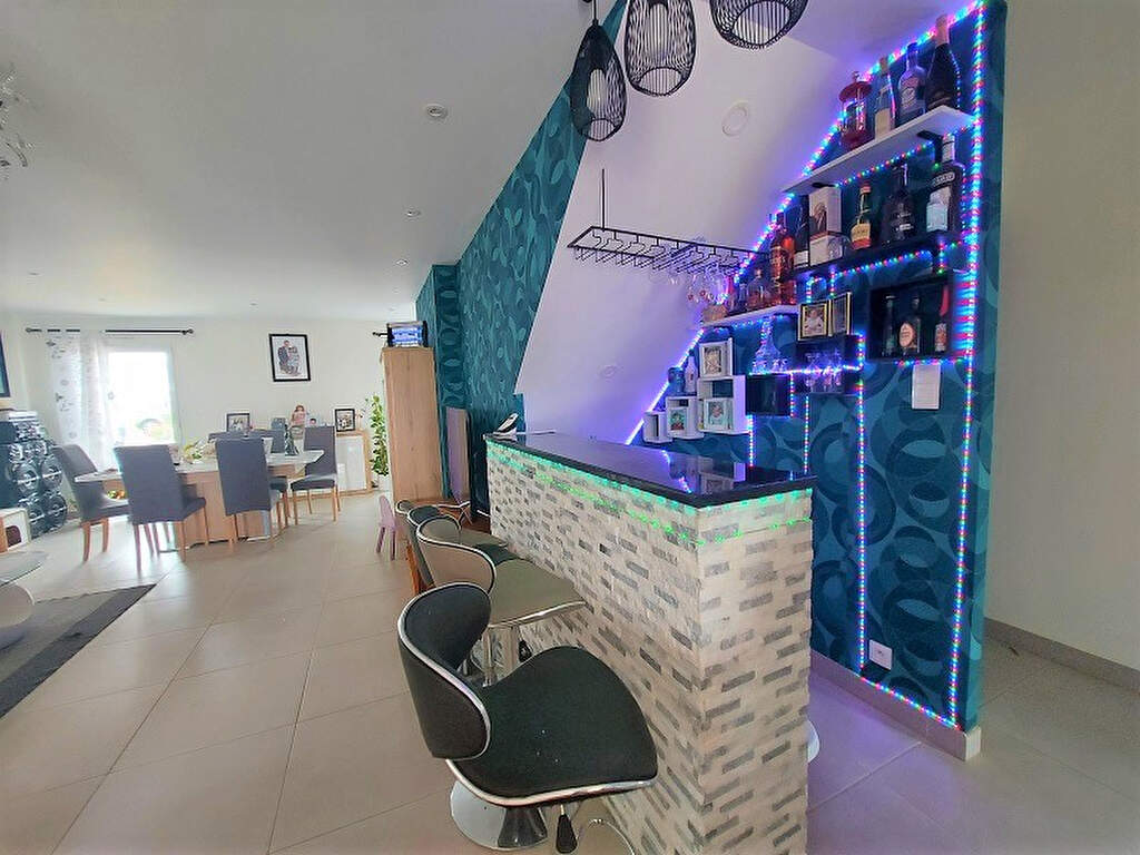 Photo Pavillon de 245 m² situé à 13 mins au sud est de Vendôme image 3/6