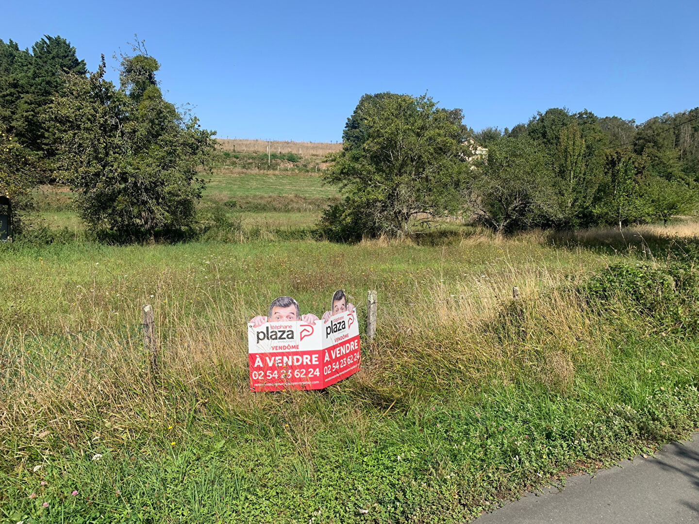 Photo Très beau terrain à bâtir à Lunay.... image 5/6