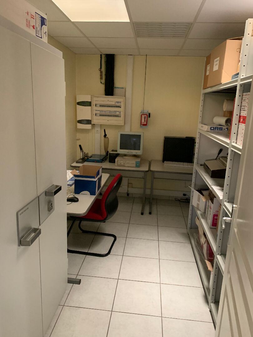 Photo Local industriel, commercial ou autre projet de 680 m² dans Vendôme... image 5/6