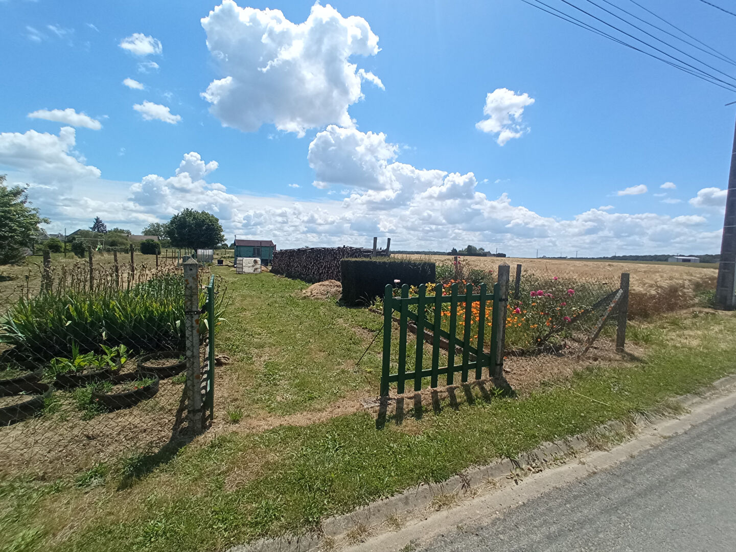 Photo Terrain constructible proche Vendôme - 640m² image 2/6