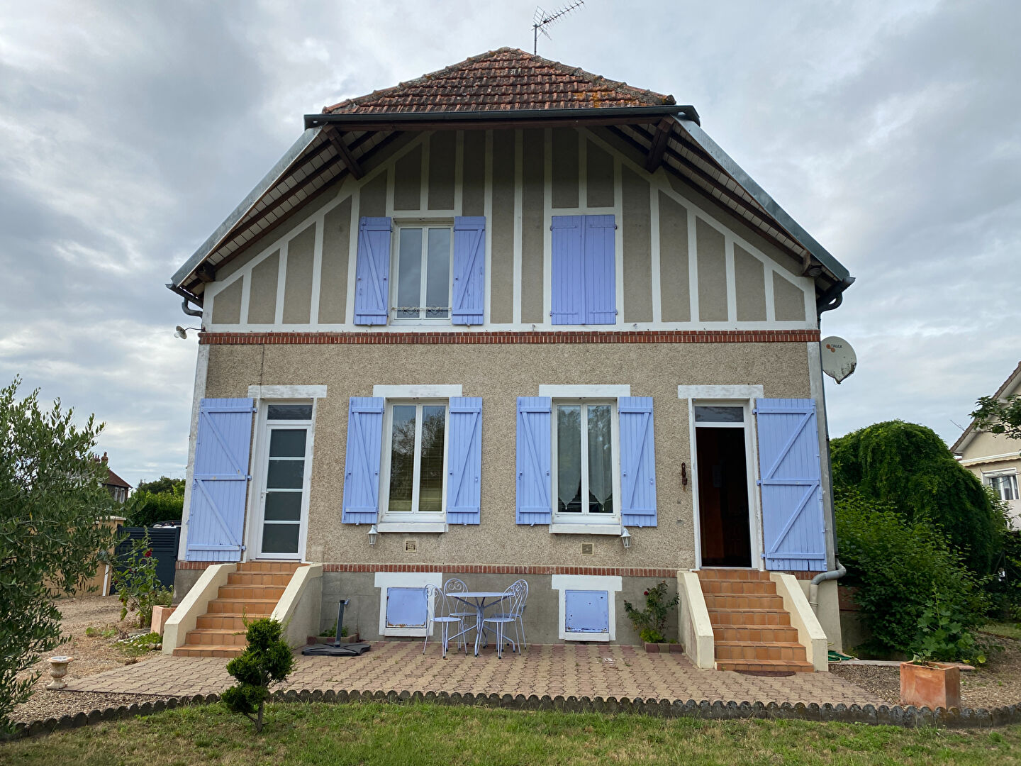 Photo Maison Centre ville Vendôme 118m² au calme 4 chambres image 1/6