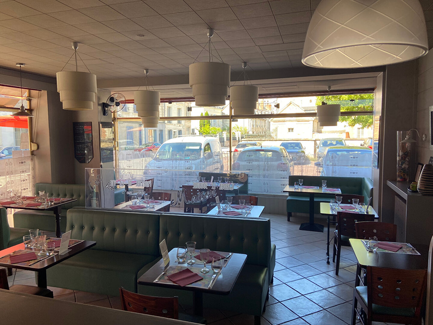 Photo Vente Mur et Fonds de commerce restauration ou bar à Vendôme centre.... image 2/6