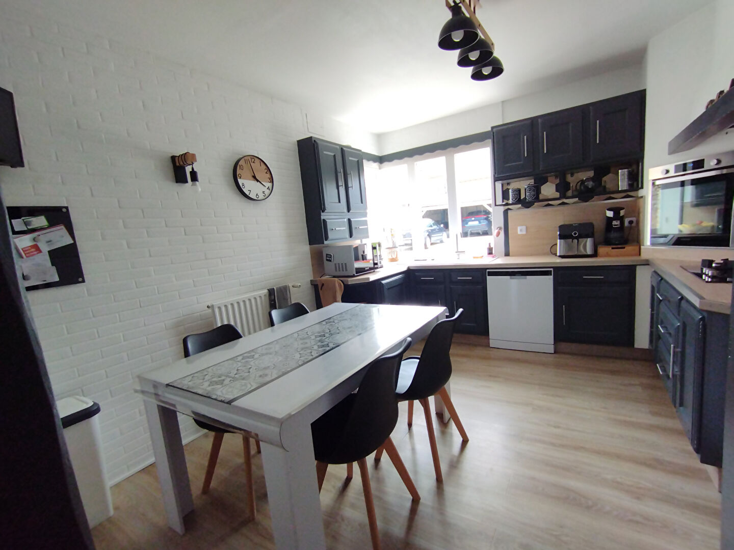 Photo Maison Varize - 7 pièce(s) - 149 m2 image 2/6