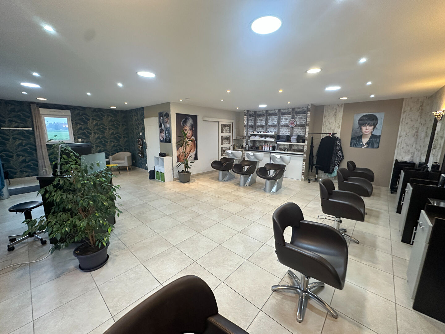 Photo Local commercial Naveil image 3/6