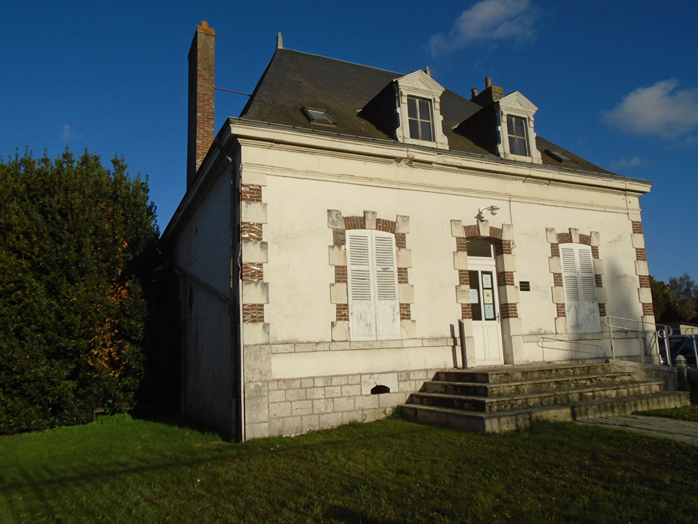 CENTRE VILLE CLOYES LES 3 RIVIERES Ancienne Maison Bourgeoise