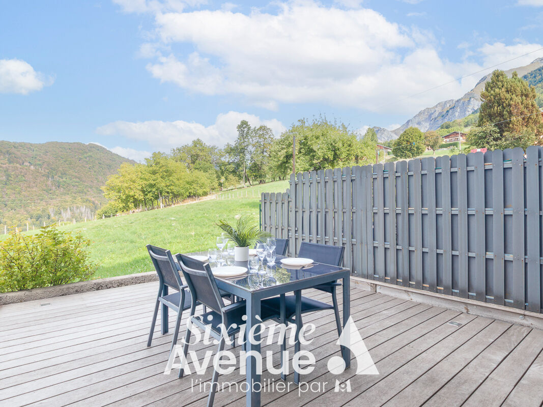 Exclusivité Talloires Montmin - Maison 4 pièces 120 m² avec terrasse et vue dégagée sur les montagnes