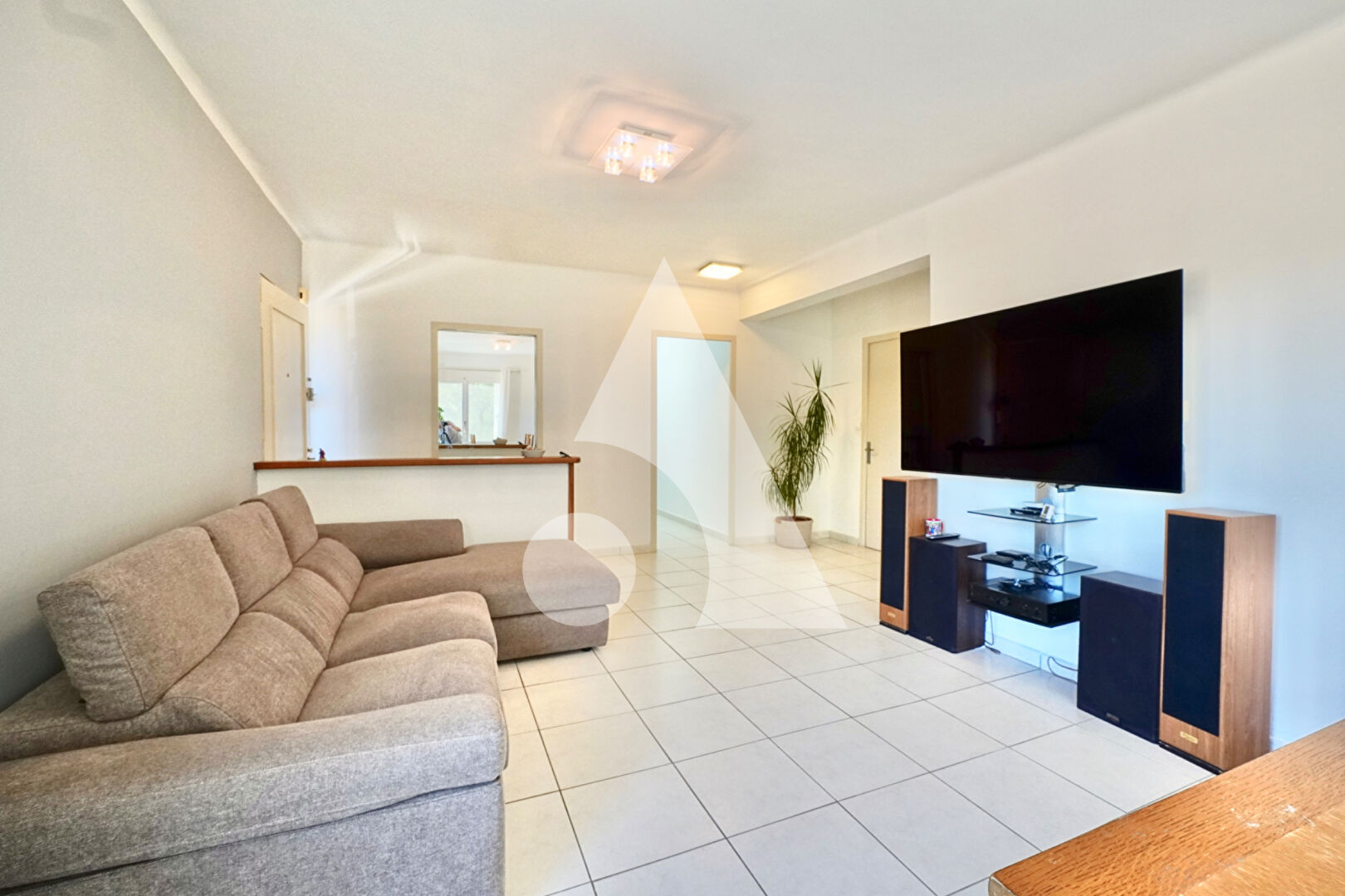 Agence immobilière de Stéphane Plaza Immobilier Rousset - Stéphane Plaza Immobilier Sainte-Victoire
