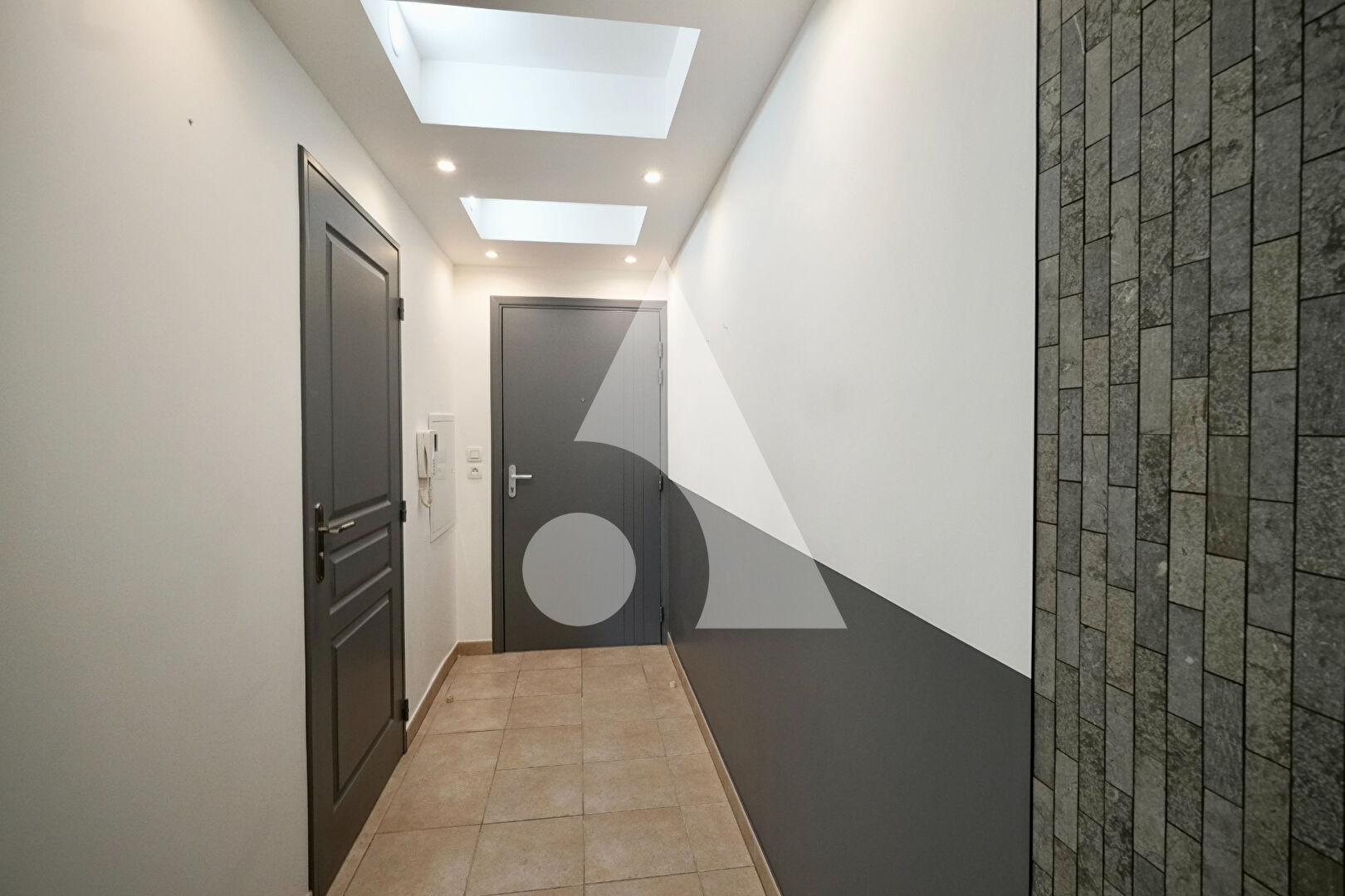 Photo Peynier, appartement 2 pièces de 43.55 m2 avec terrasse et stationnement image 5/5