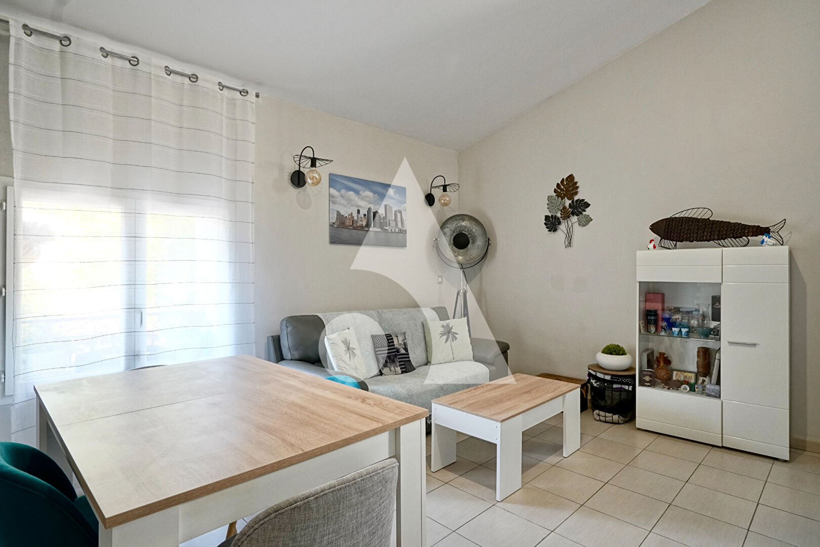 Photo Venelles, appartement 2 pièces en duplex au coeur du village. image 1/5