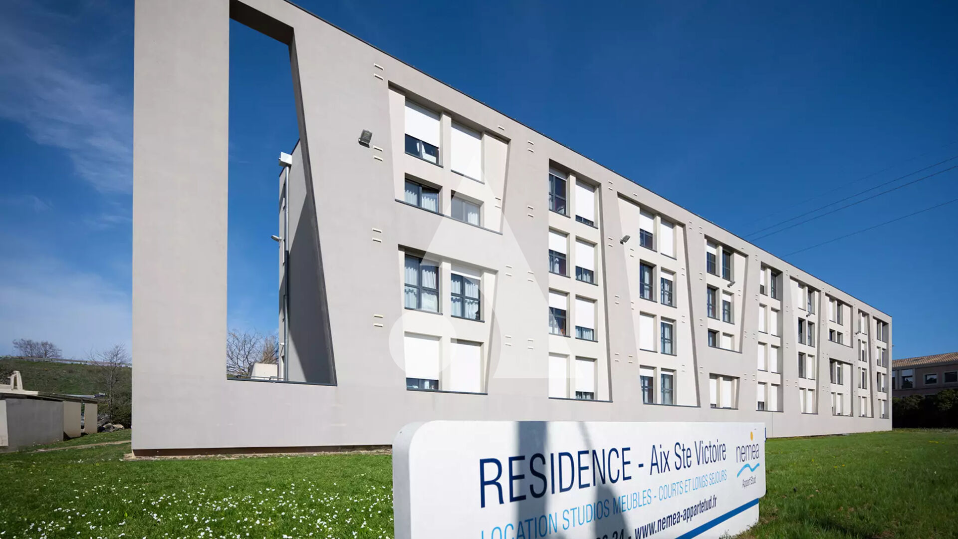 Agence immobilière de Stéphane Plaza Immobilier Rousset - Stéphane Plaza Immobilier Sainte-Victoire