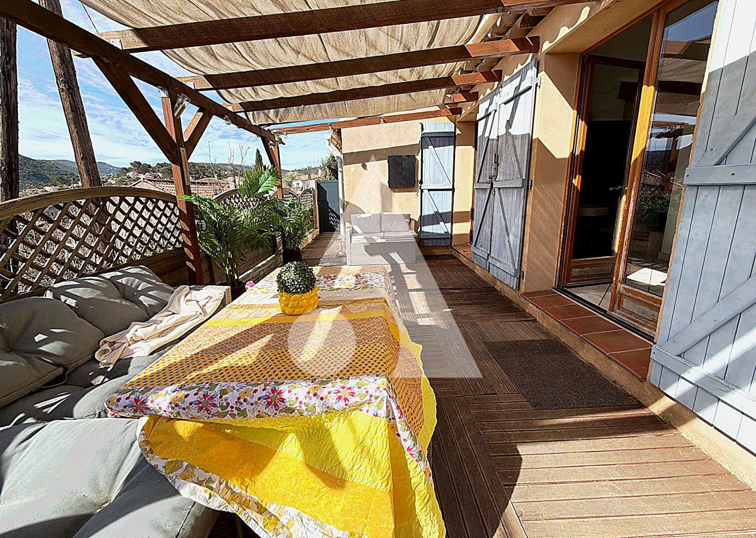 Agence immobilière de Stéphane Plaza Immobilier Rousset - Stéphane Plaza Immobilier Sainte-Victoire