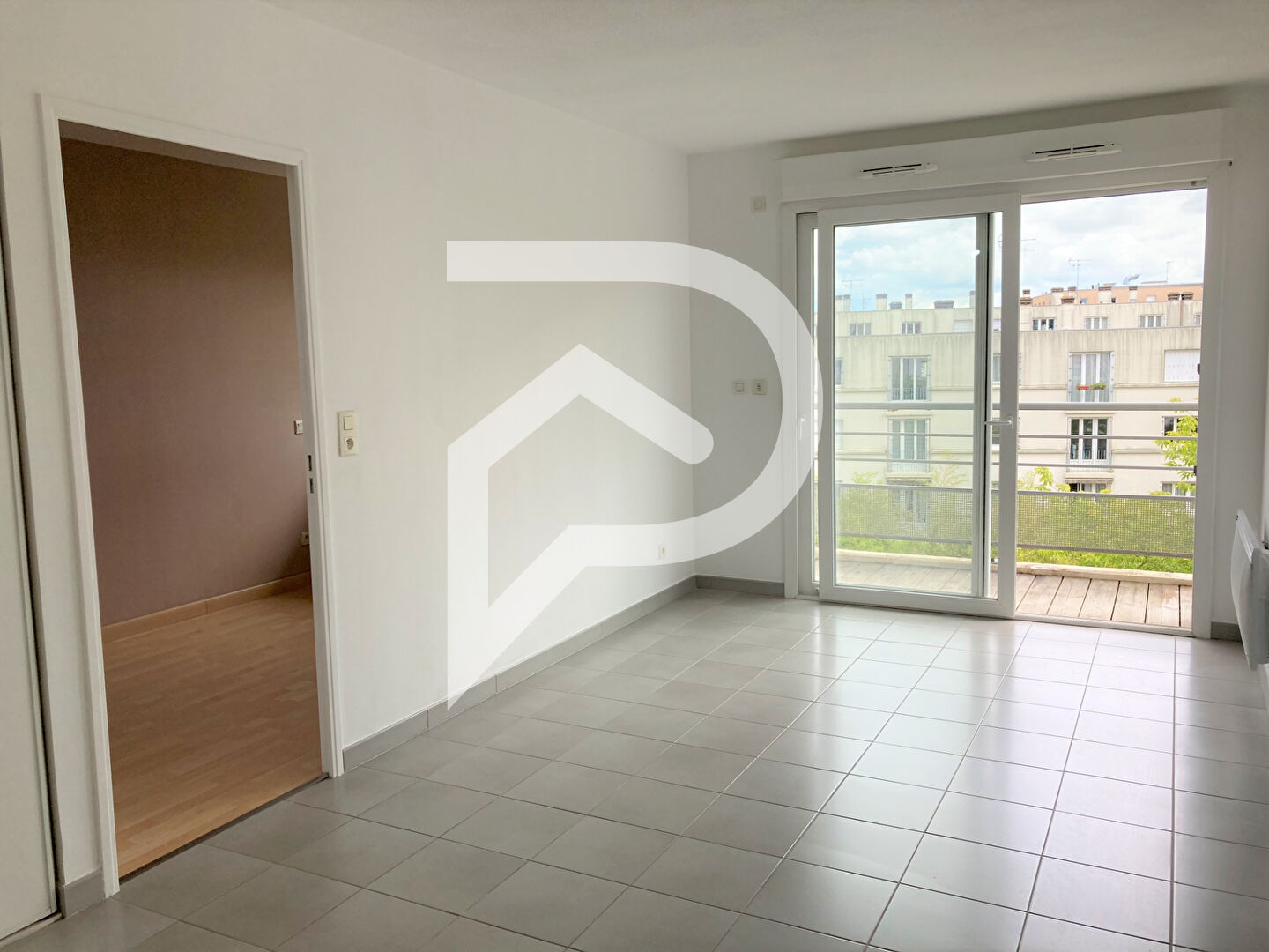 Photo APPARTEMENT T3 + BALCON + STATIONNEMENT image 3/6