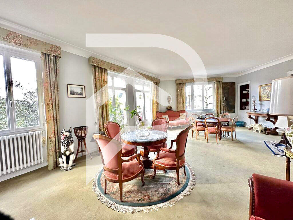 Photo Nantes / Sainte Thérèse - Appartement 6 pièces 166.26 m² - Terrasse -  - Cave image 1/6