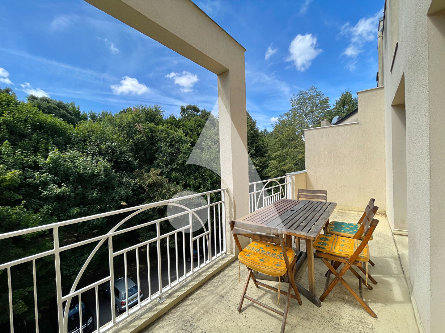 Photo Appartement duplex 6 pièces 117 m² carrez (134 m² au sol) - Nantes Bords de l'Erdre - Balcon - Garage - Parking image 5/6