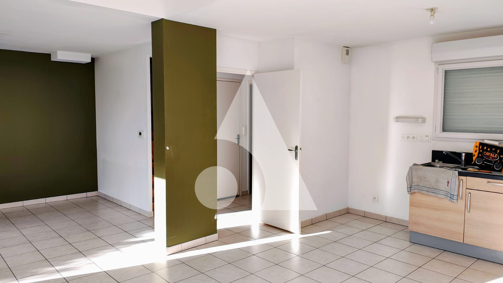 Photo Maison Coueron 4 Chambres - Garage / 92 m2 image 3/6