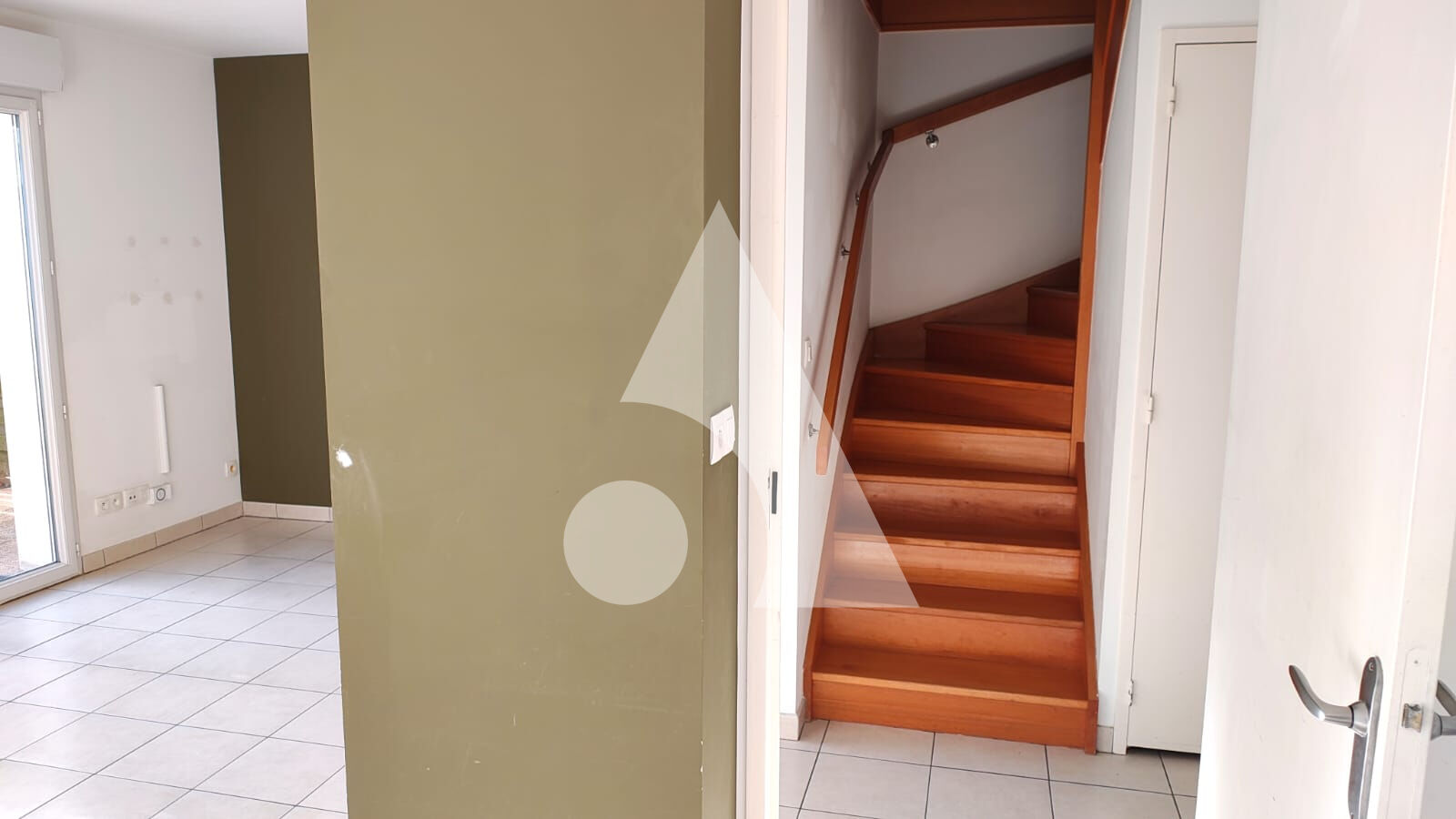 Photo Maison Coueron 4 Chambres - Garage / 92 m2 image 4/6