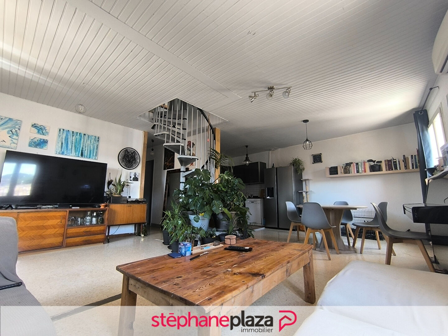 Agence immobilière de Stéphane Plaza Immobilier Vaison-la-Romaine