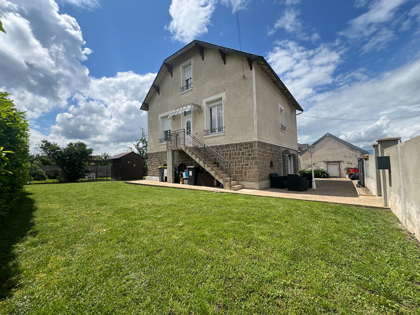 Agence immobilière de 
 Stéphane Plaza Immobilier Montlucon - Stéphane Plaza Immobilier Montluçon 
