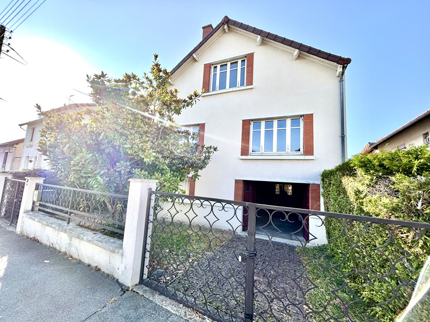 Agence immobilière de 
 Stéphane Plaza Immobilier Montlucon - Stéphane Plaza Immobilier Montluçon 

